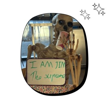 Halloween Holiday Club skeleton